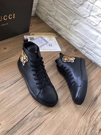 Replicas Shoes Lv's Sneaker Yupoo Shoes Outdoor Sport Shoe Designer Sneaker  - China Louis Vuitton's Shoes and Dior's Shoes price